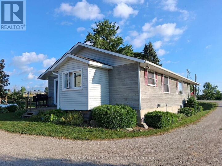 Property Photo: 932 Bruce 86 Road ON N0G 2H0