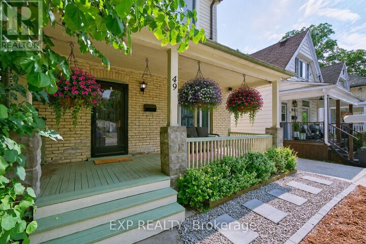 Property Photo:  49 Euclid Avenue  ON N6C 1C2 