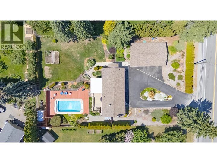 Property Photo: 709 Bartlett Drive BC V2A 7K8