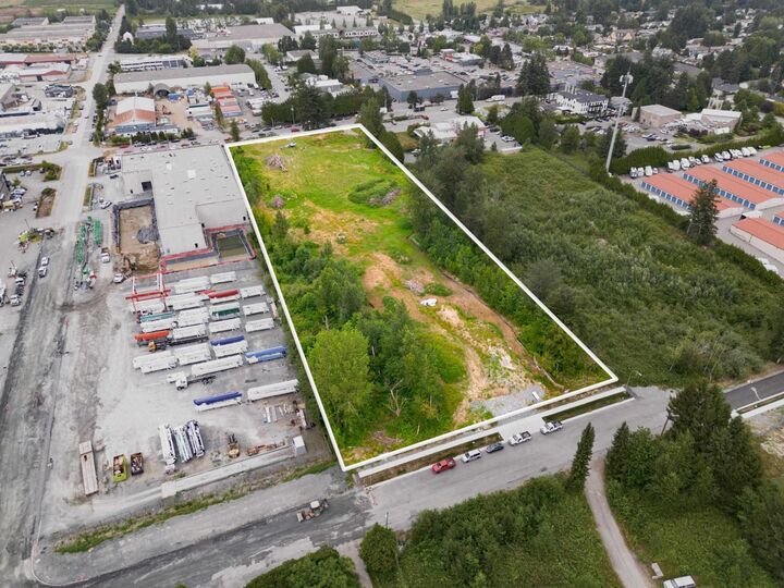 Property Photo:  26264 30A Avenue  BC V4W 2W5 
