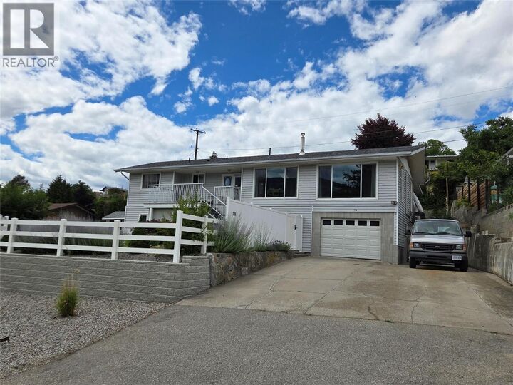 Property Photo: 114 Cedar Avenue BC V0H 1K0