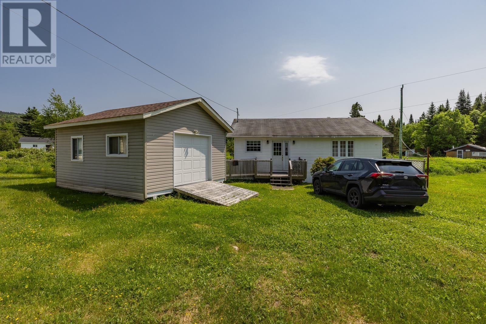 Property Photo: 5 Farm Road NL A0L 1G0