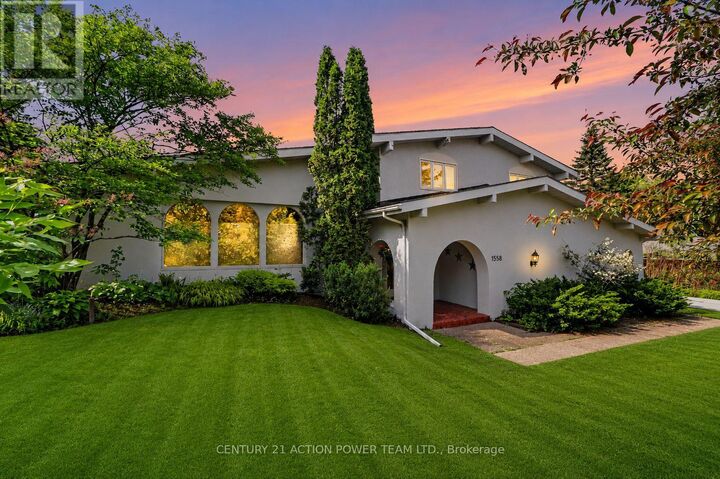 1558 Bella Vista Drive North — photo 1