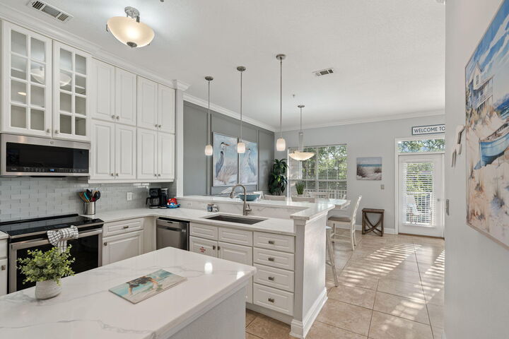 Property Photo:  167 SE Brooks Street C-303  FL 32548 