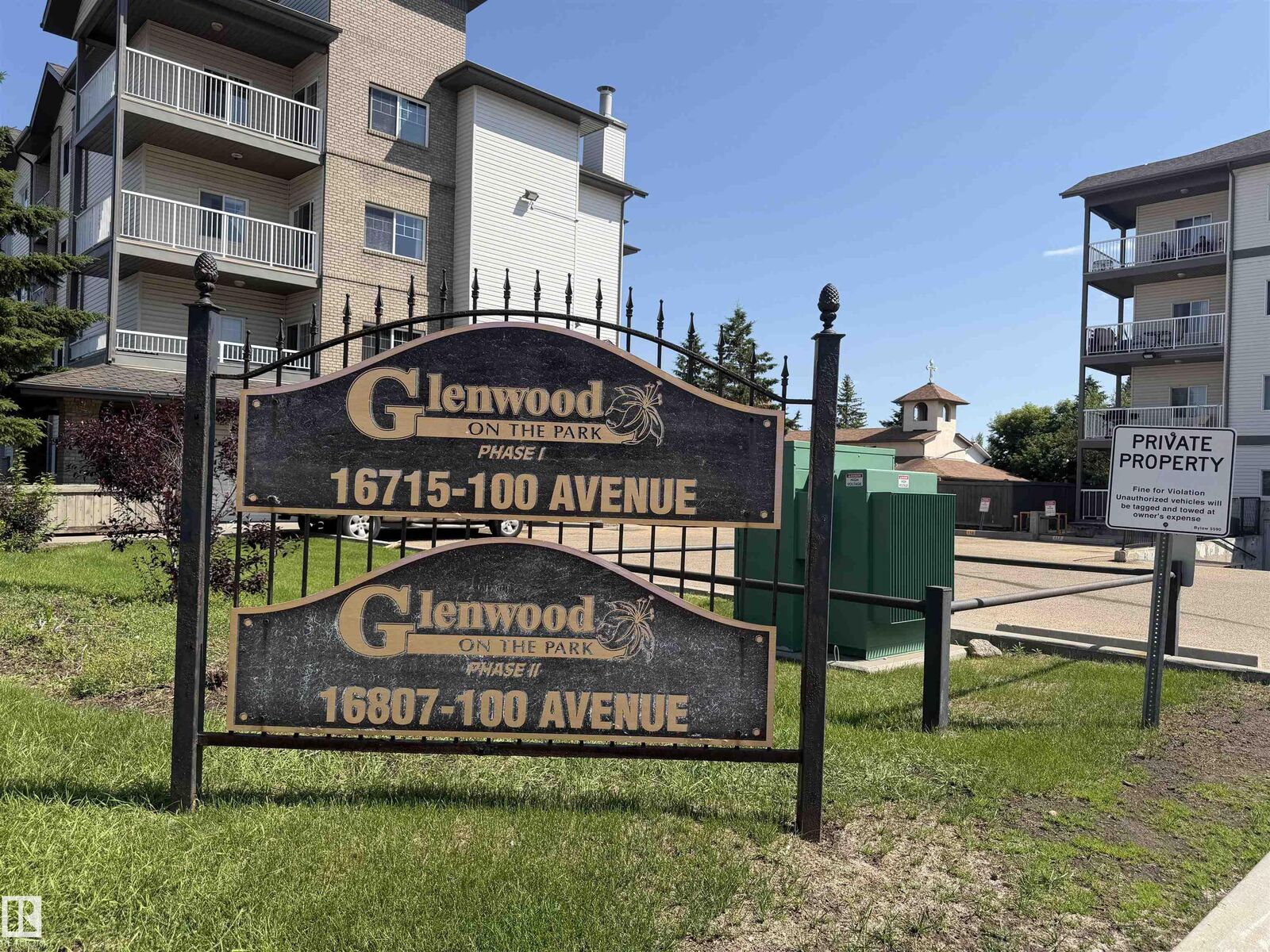 Property Photo: 16807 100 Avenue NW 128 AB T5P 4Z6