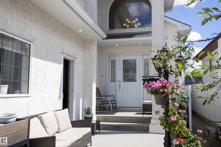 Property Photo: 6407 163 Avenue NW AB T5Y 3E3