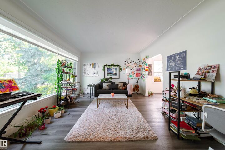 Property Photo: 10671 63 Avenue NW AB T6H 1P7
