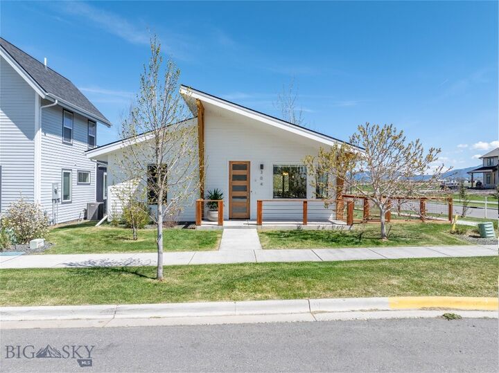 Property Photo:  304 Westgate Avenue  MT 59718 
