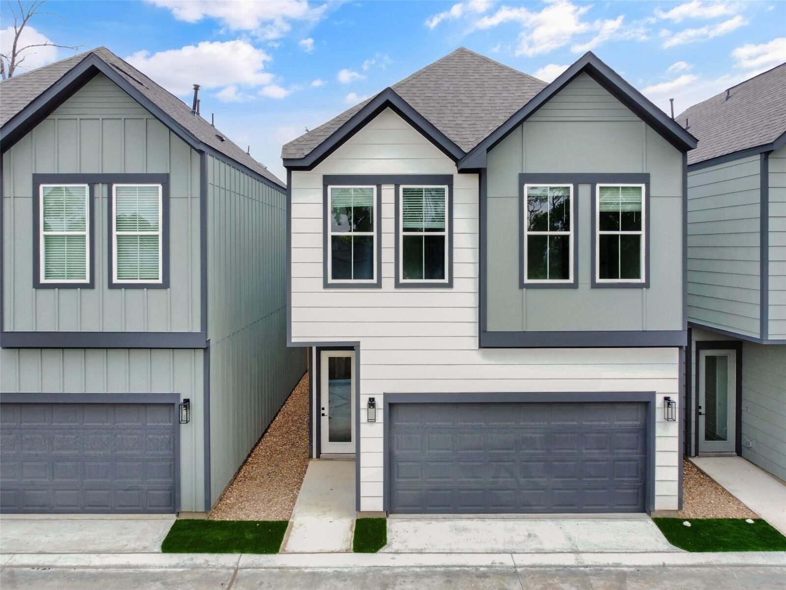 Property Photo: 2410 Vaughn Street E TX 77093