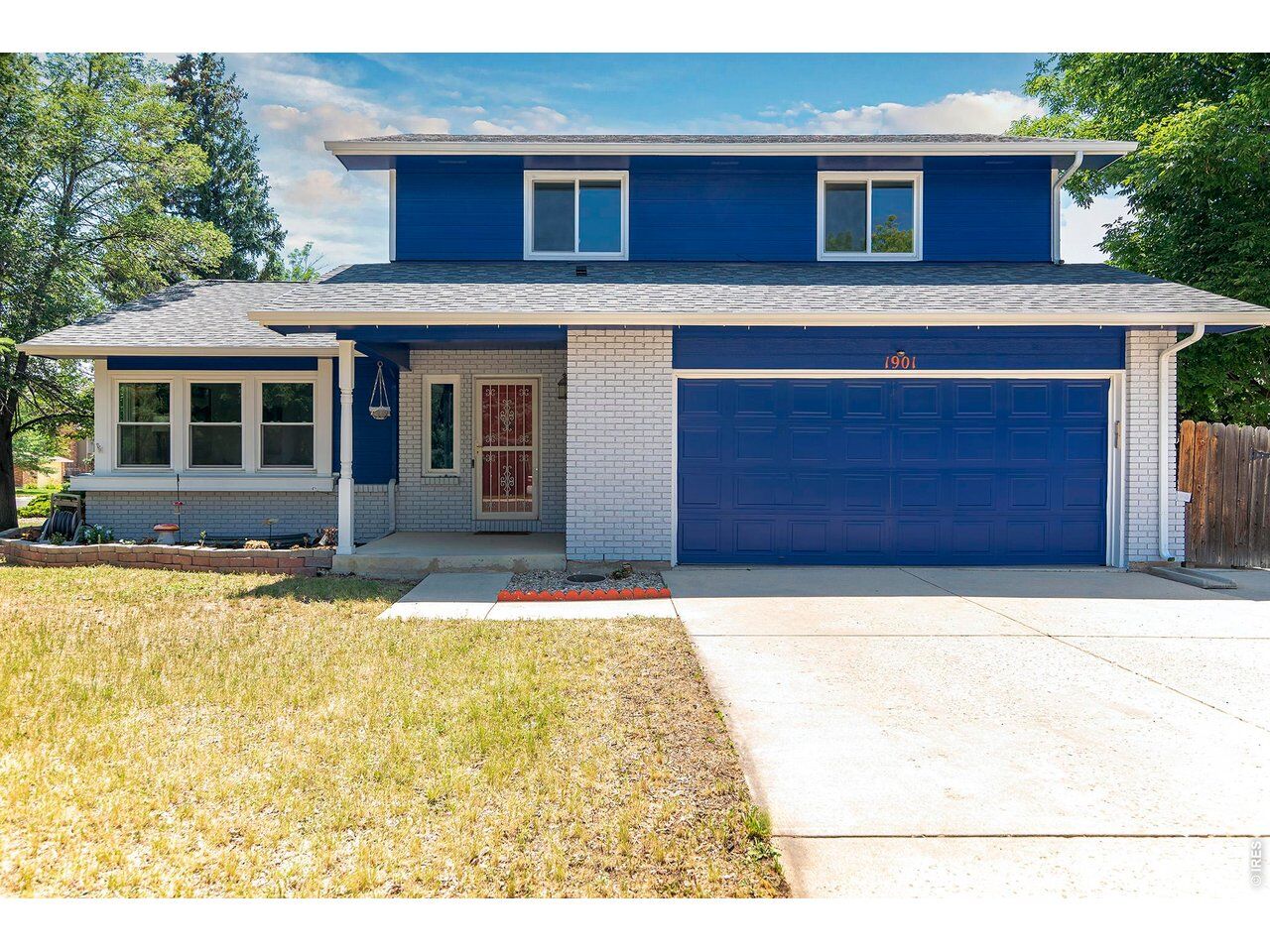 Property Photo: 1901 Red Cloud Rd CO 80504