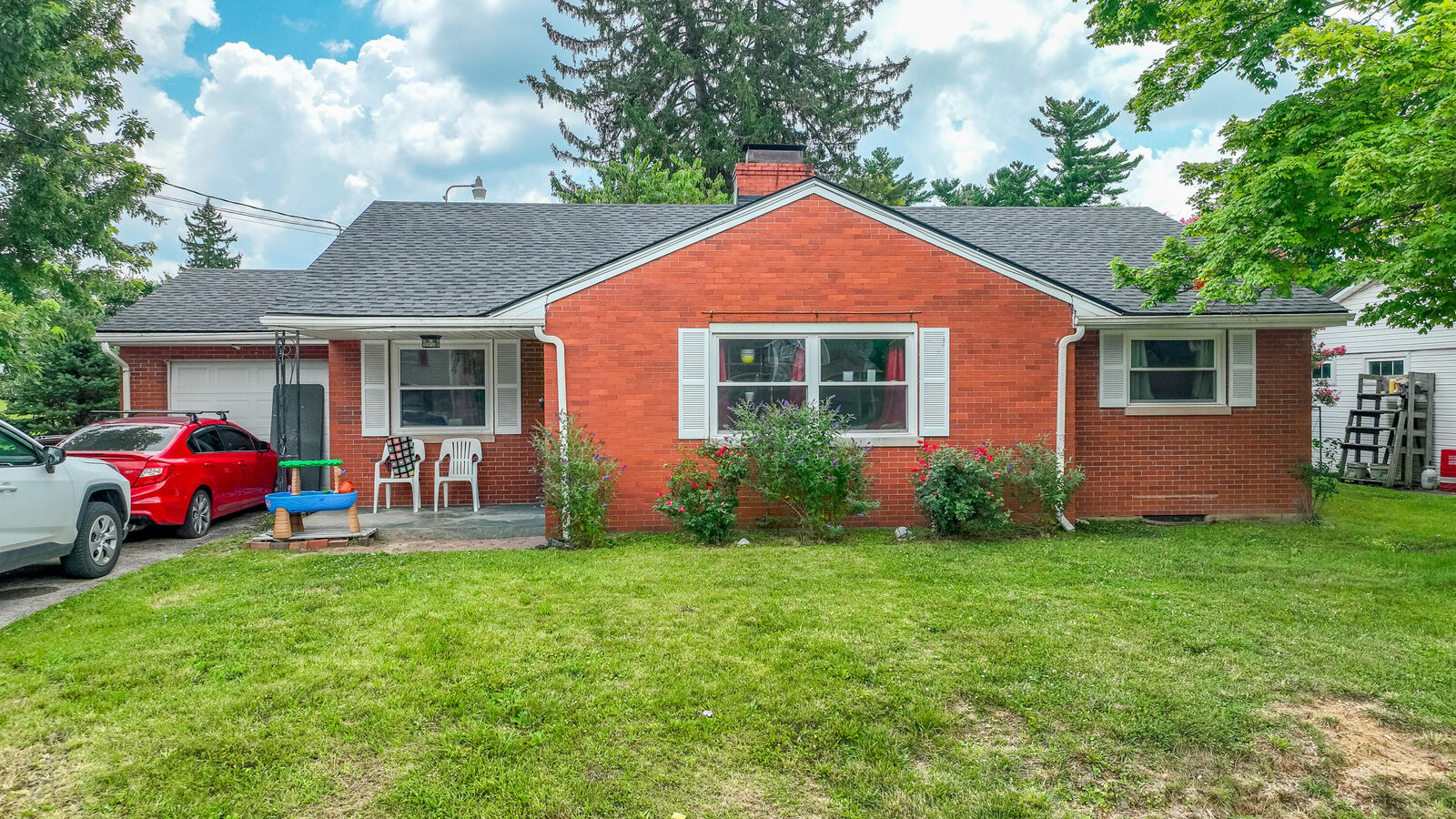 Property Photo:  524 Baker Court  KY 40475 