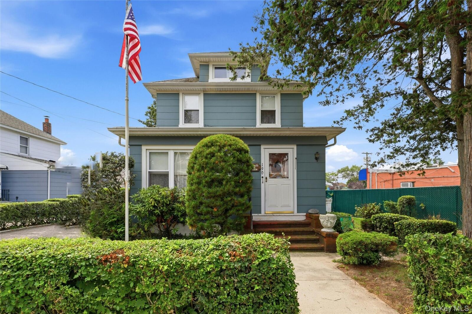 Property Photo: 190 Madison Avenue NY 11572