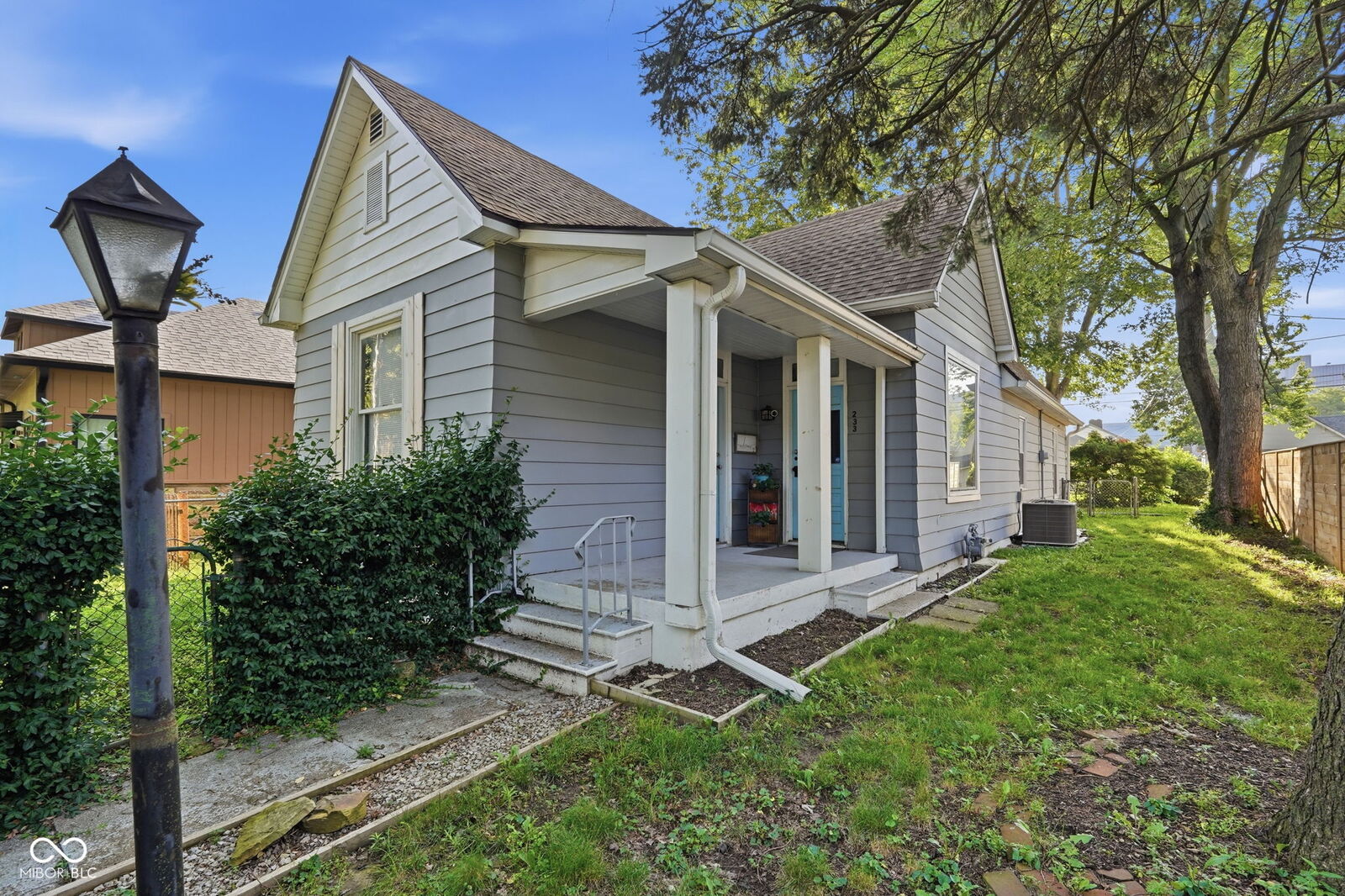 Property Photo:  233 S Dearborn  IN 46201 