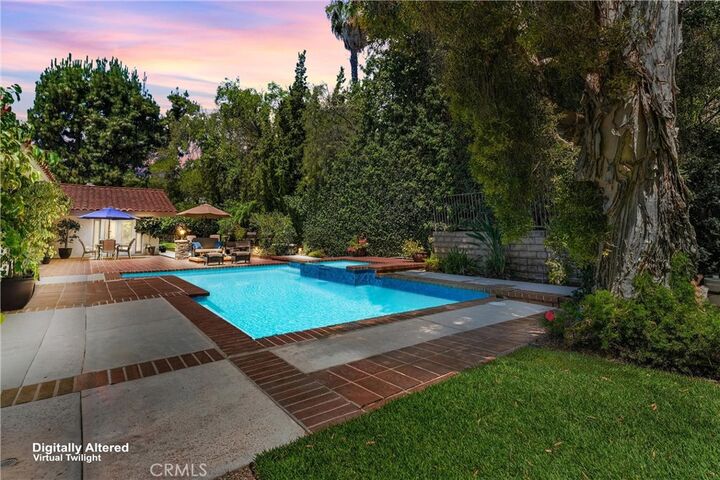Property Photo:  2101 Pioneer Avenue  CA 92831 