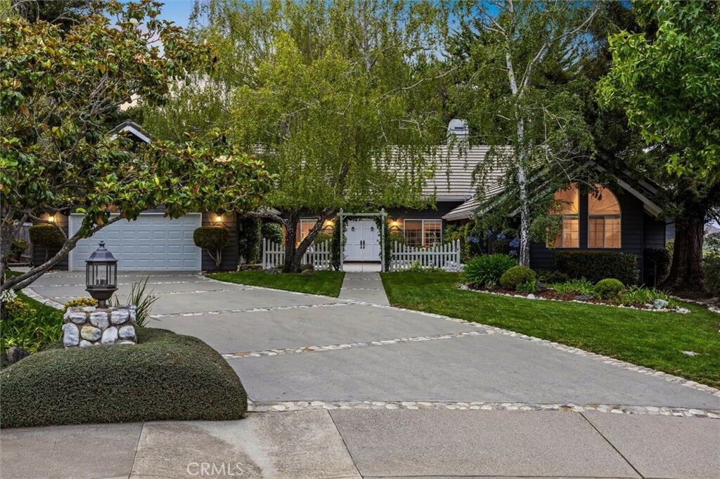 Property Photo: 1772 Cordova CA 93405