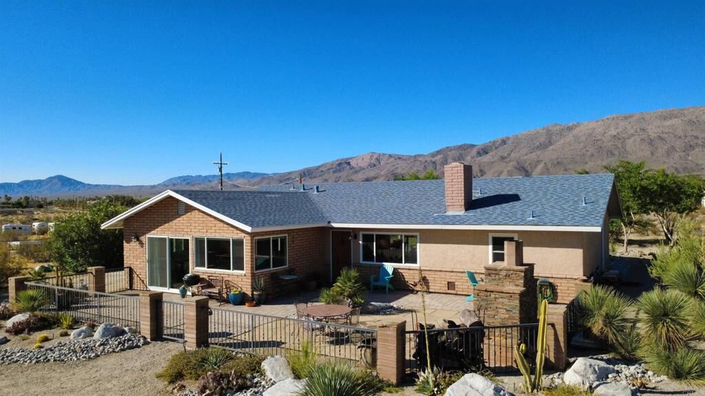 Property Photo:  2939 Bending Elbow Dr  CA 92004 