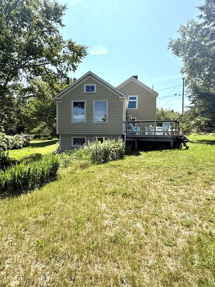 Property Photo:  399 Mooseneck Road  ME 04606 
