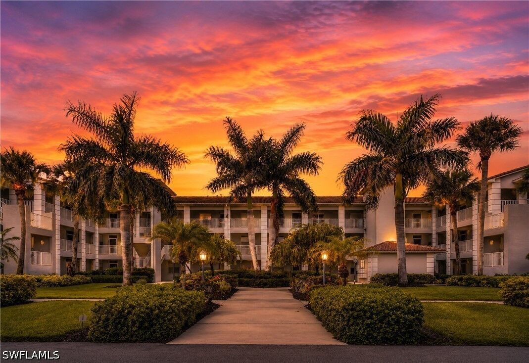 Property Photo:  9300 Highland Woods Boulevard 3206  FL 34135 