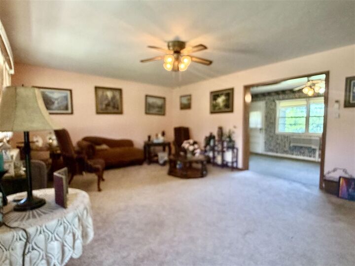 Property Photo: 520 E Coolidge OK 74631