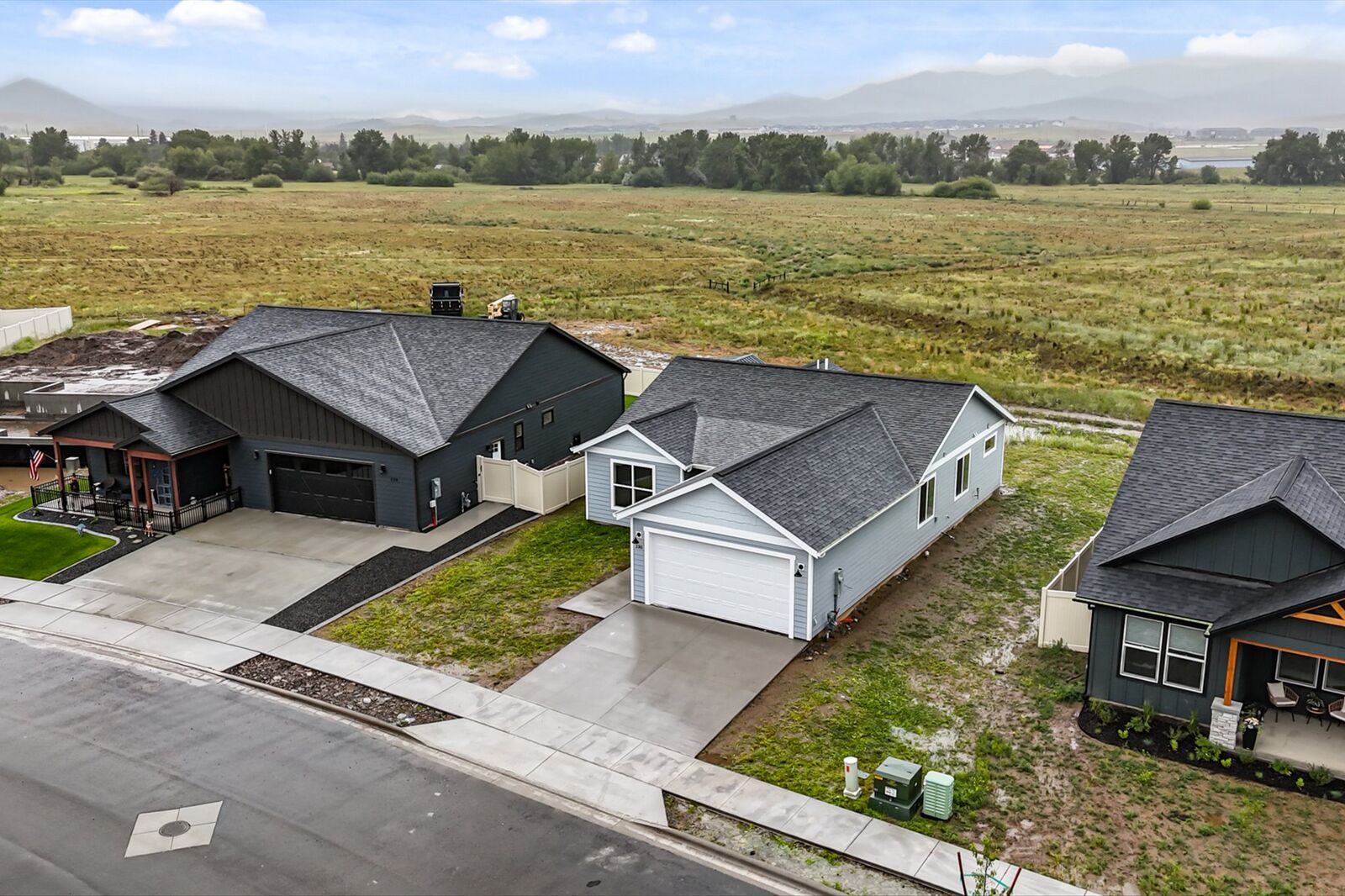 Property Photo:  230 Stirling Loop  MT 59635 