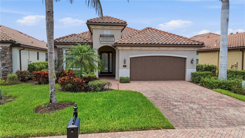 Property Photo:  3054 Aviamar Cir  FL 34114 