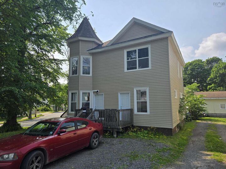 149 Whitney Avenue — photo 1