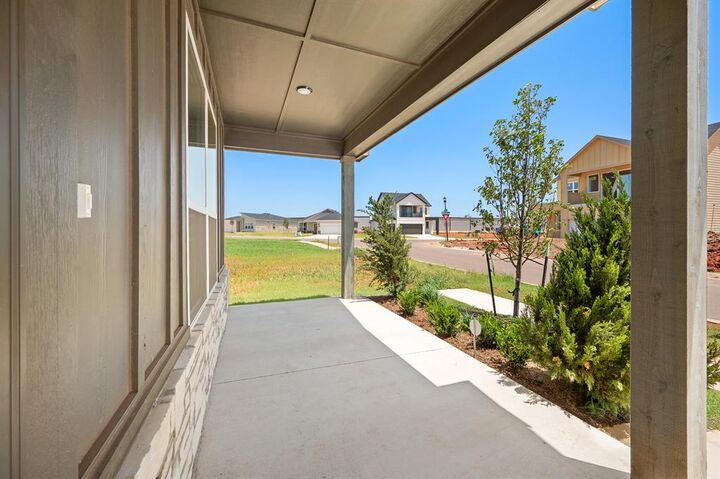 Property Photo: 4105 NW 180th Terrace OK 73012