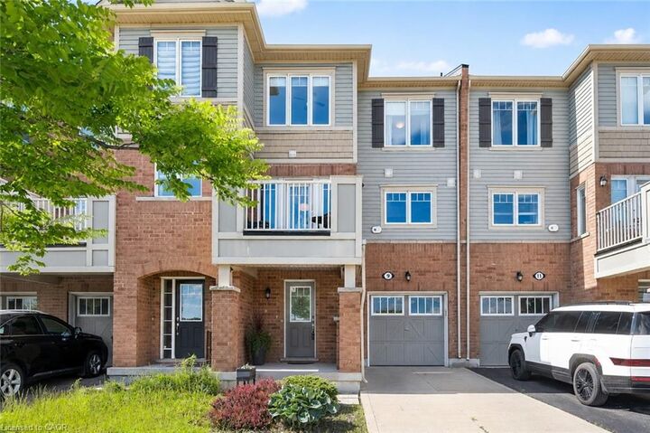9 Outlook Terrace — photo 1
