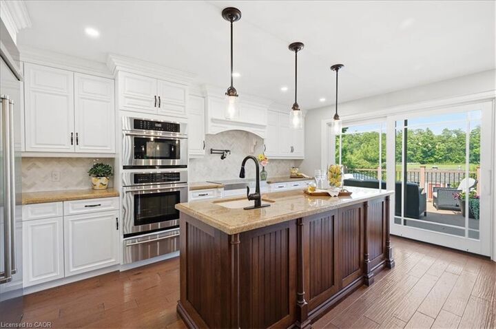 Property Photo: 1635 Sandhills Road ON N3A 3B2