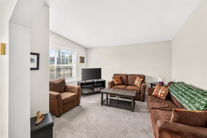 Property Photo:  73 River Ridge Drive  PE C1C 1R1 