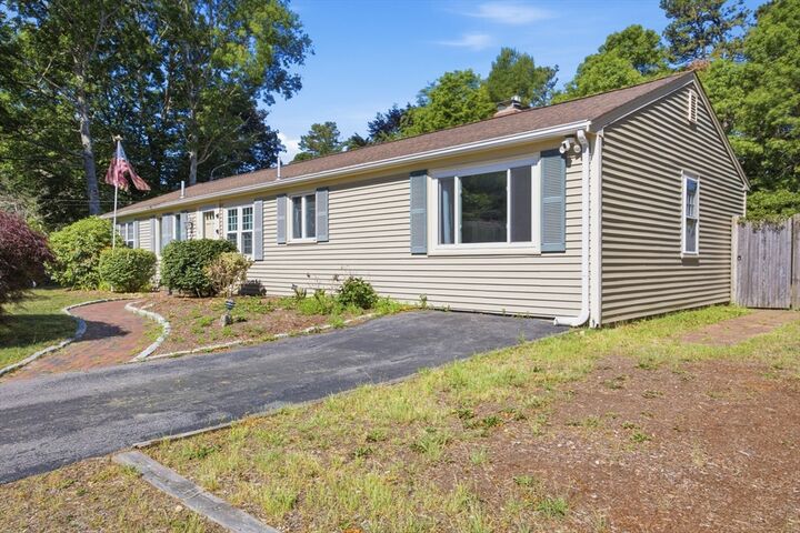 Property Photo: 179 Sheaffer Rd MA 02632