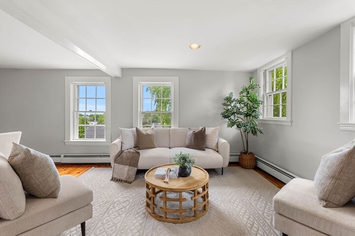 Property Photo:  13 Linden St 3  MA 01945 