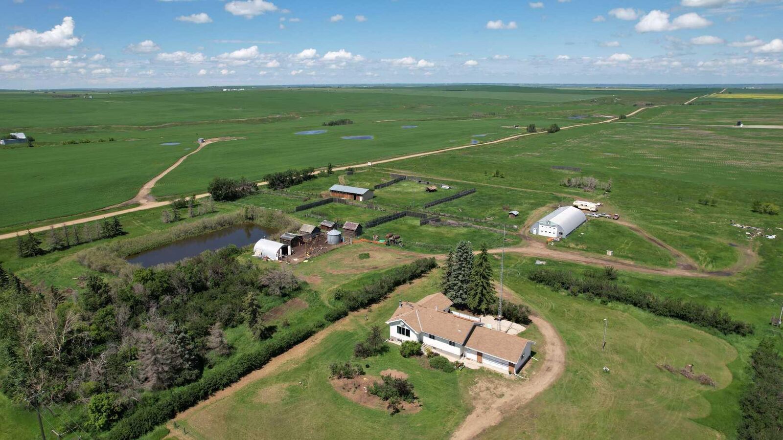 Property Photo: 171076 9 Highway AB T0J 0T0