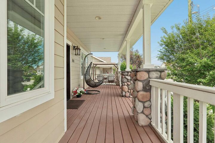 Property Photo: 168 Heritage Road S AB T0K 1J0