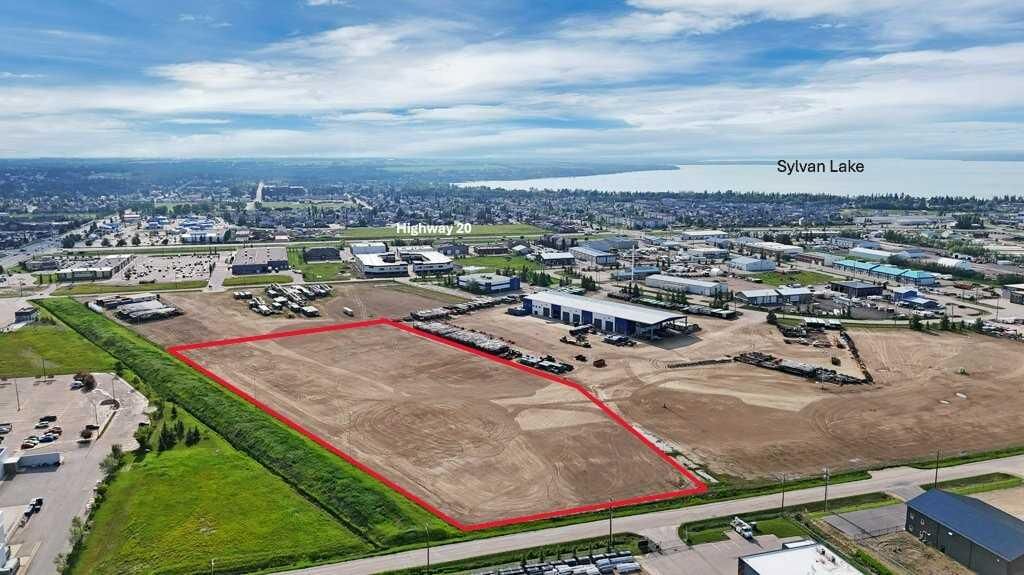 Property Photo: 22 Charles Industrial Way AB T4S 0B6