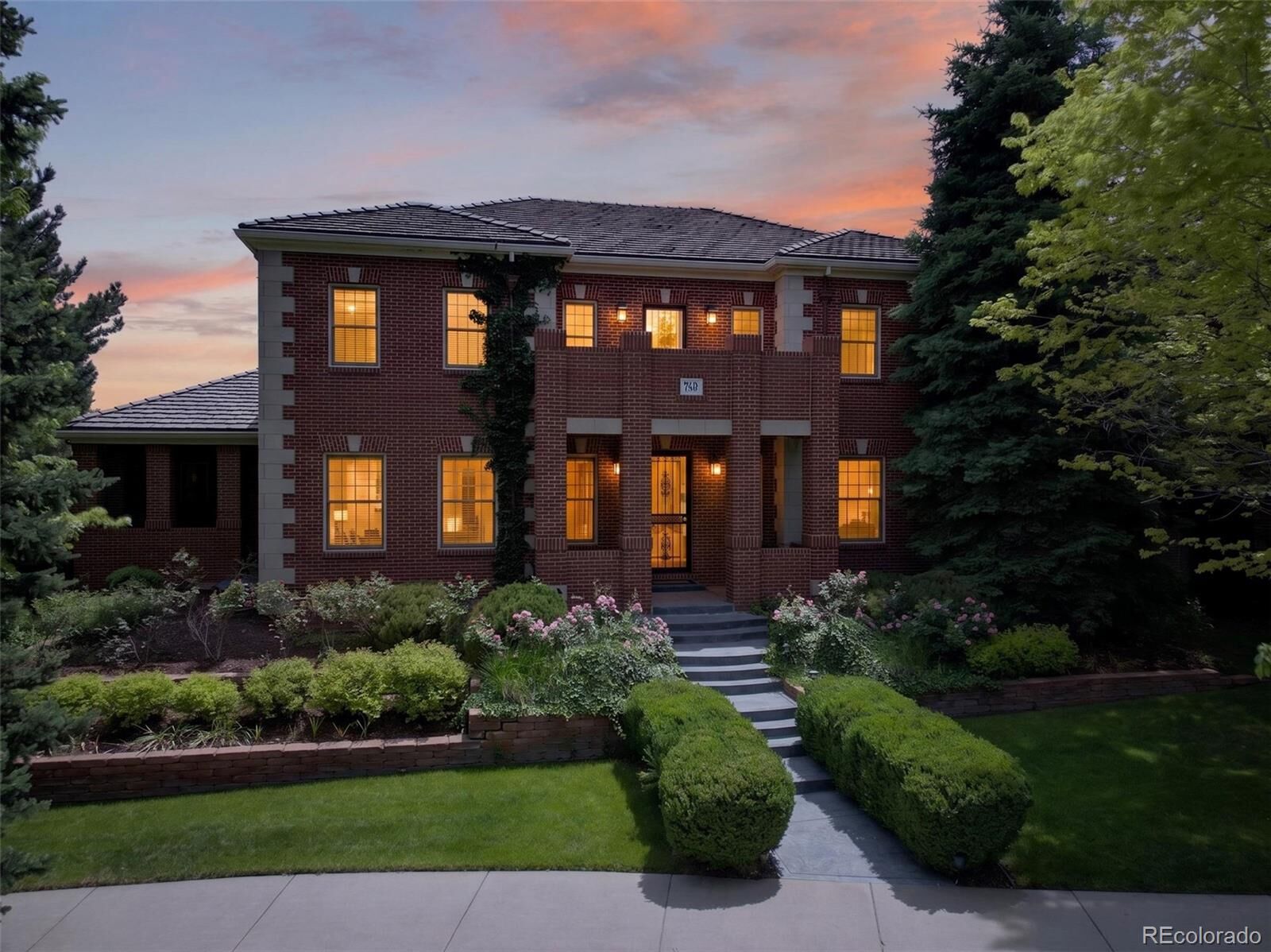 Property Photo: 7600 E 6th Avenue CO 80230