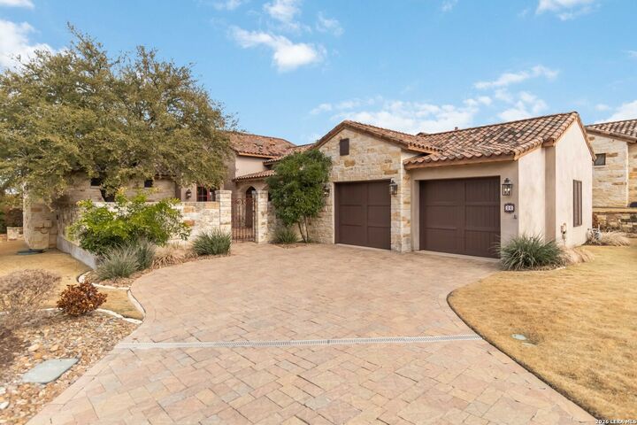 Property Photo: 26 Di Lusso Dr TX 78006