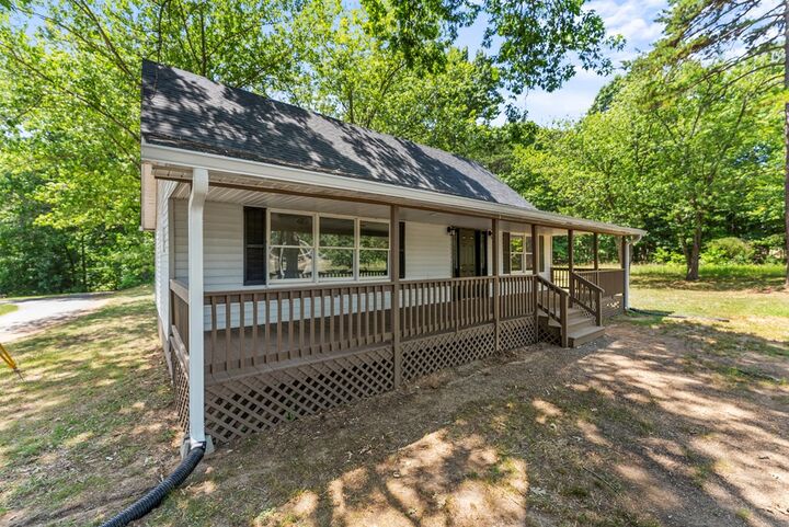 Property Photo:  28 Hunters Ln  VA 23936 