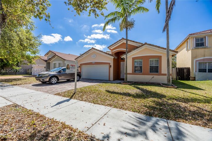Property Photo: 10770 SW 245th St FL 33032