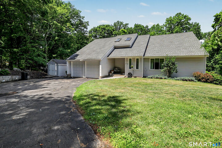 Property Photo: 15 Briarwood Drive CT 06483