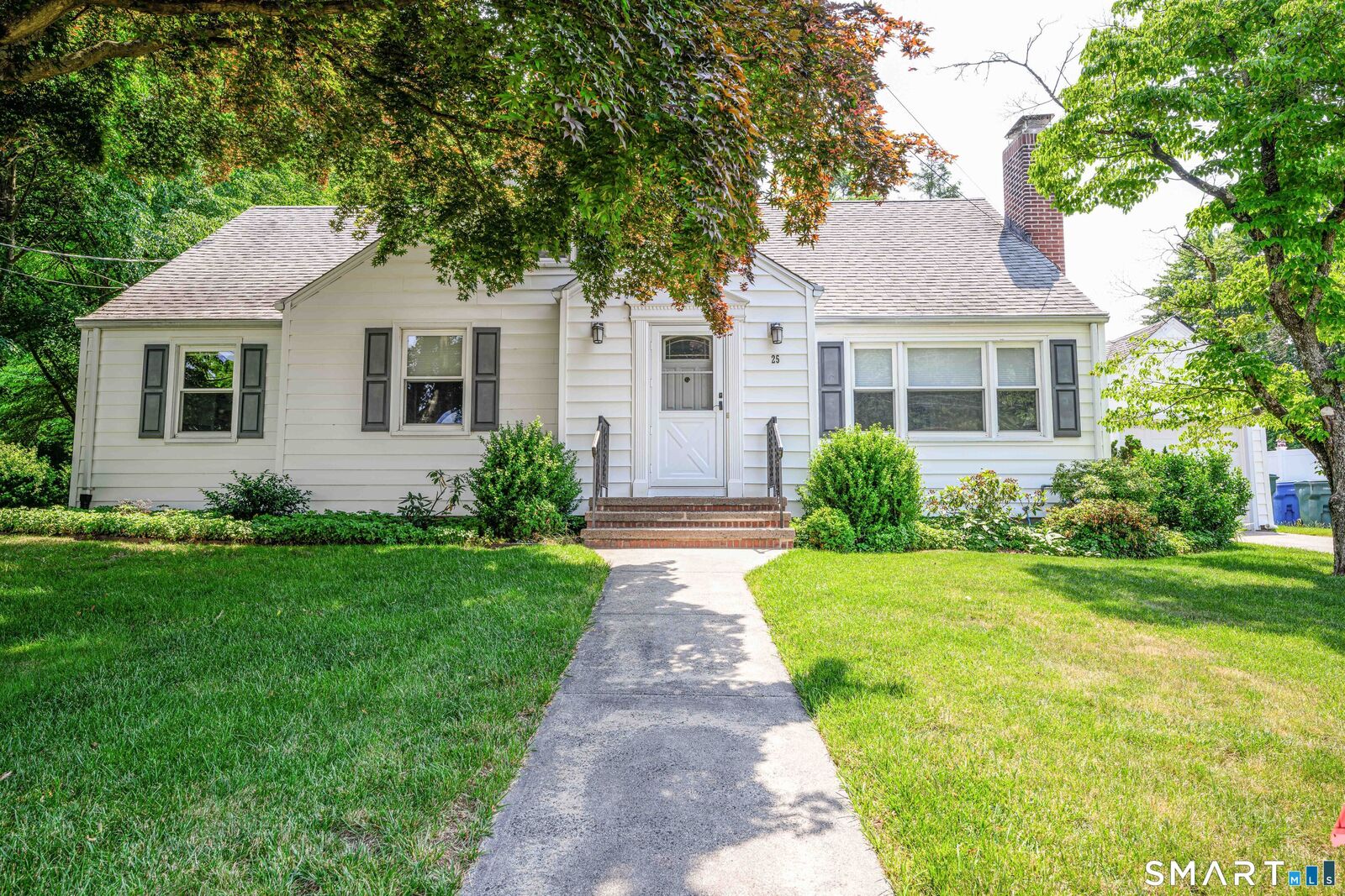 Property Photo: 25 Wright Lane CT 06517