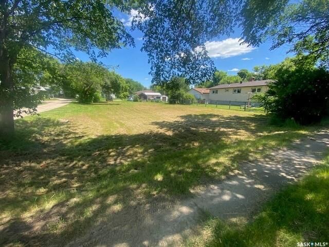 119 Ontario Avenue — photo 1