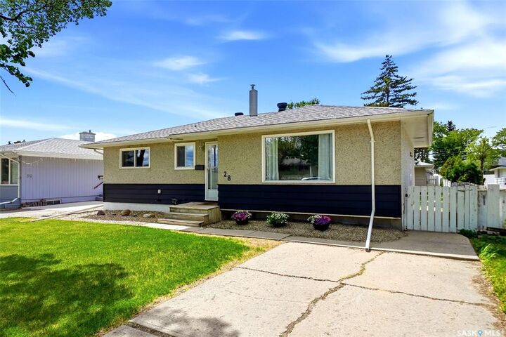 Property Photo: 28 Cameron Crescent SK S4S 2X2