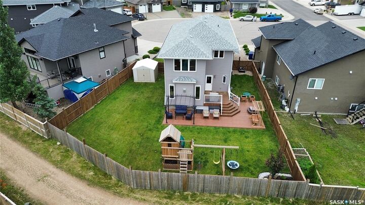 Property Photo:  605 Cherry Court  SK S0K 4S2 