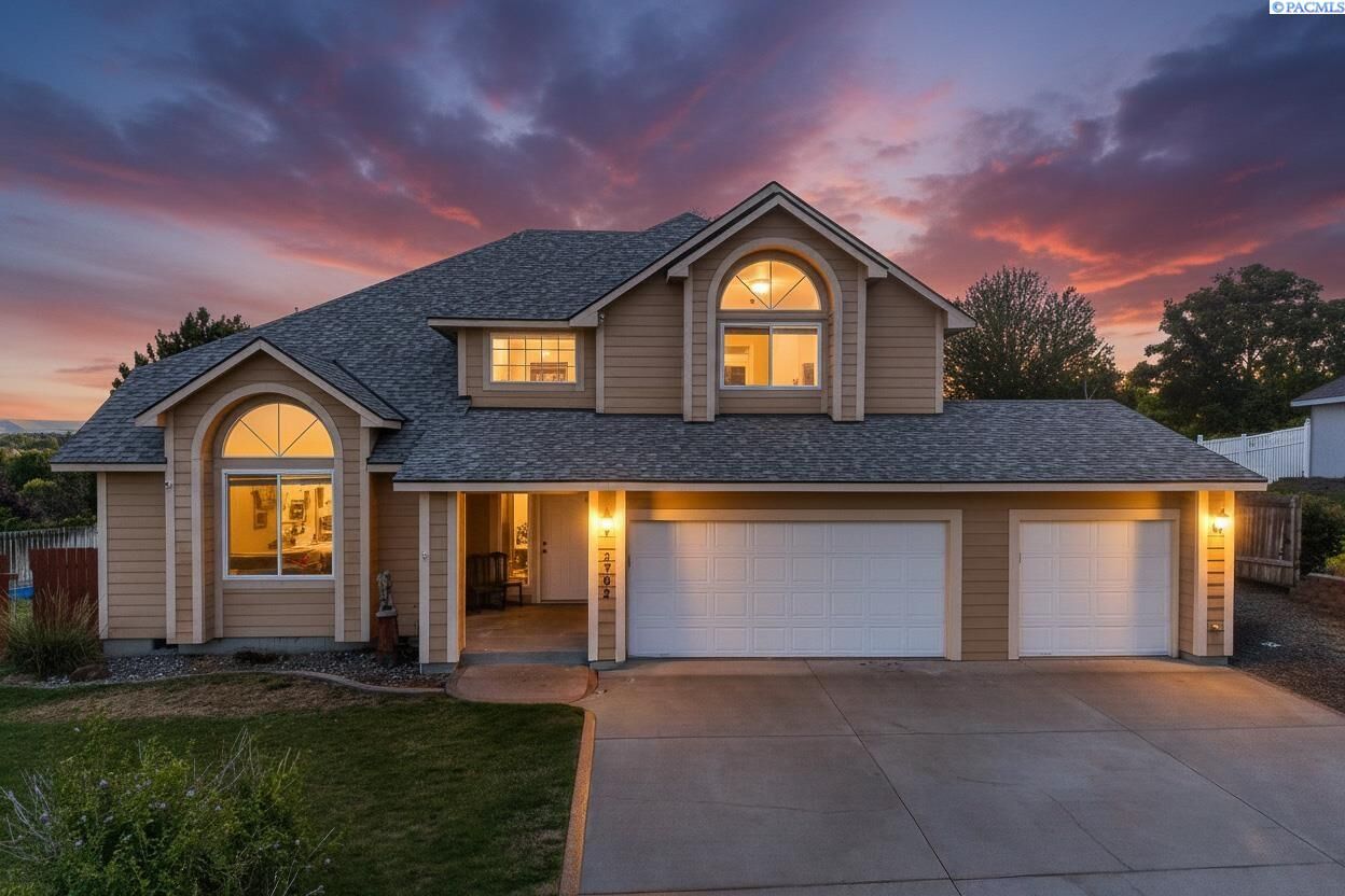 Property Photo: 2792 Katie Rd WA 99338
