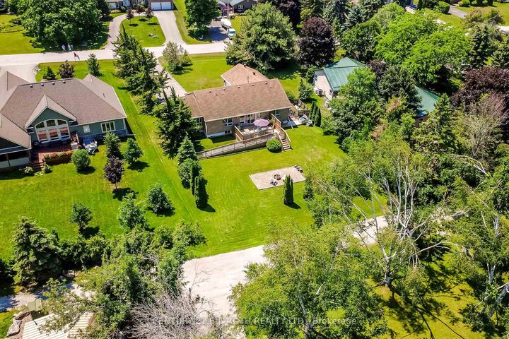 Property Photo: 141 Bayshore Drive ON L0K 1B0