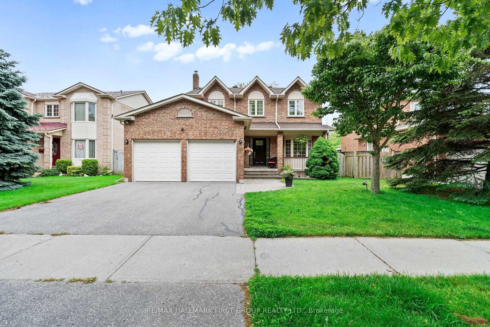 Property Photo: 60 Spiers Crescent ON L1S 6Y6