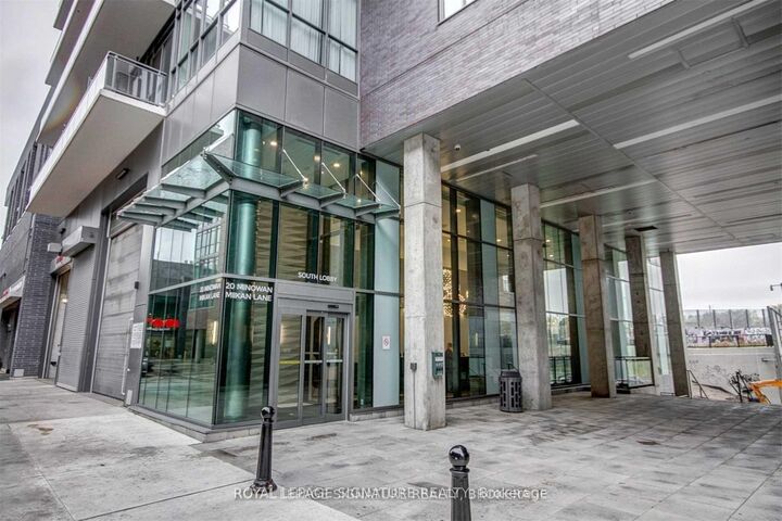 Property Photo:  20 Minowan Miikan Lane 704  ON M6J 0E5 