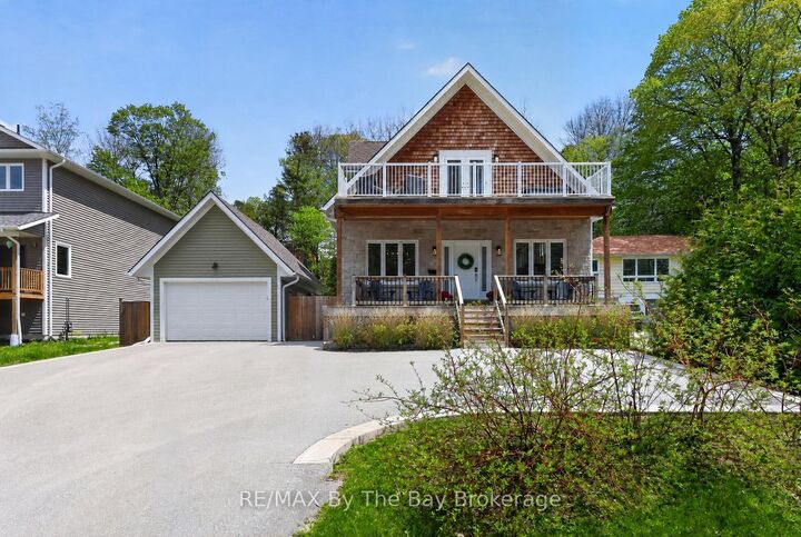17 Elizabeth Avenue — photo 1