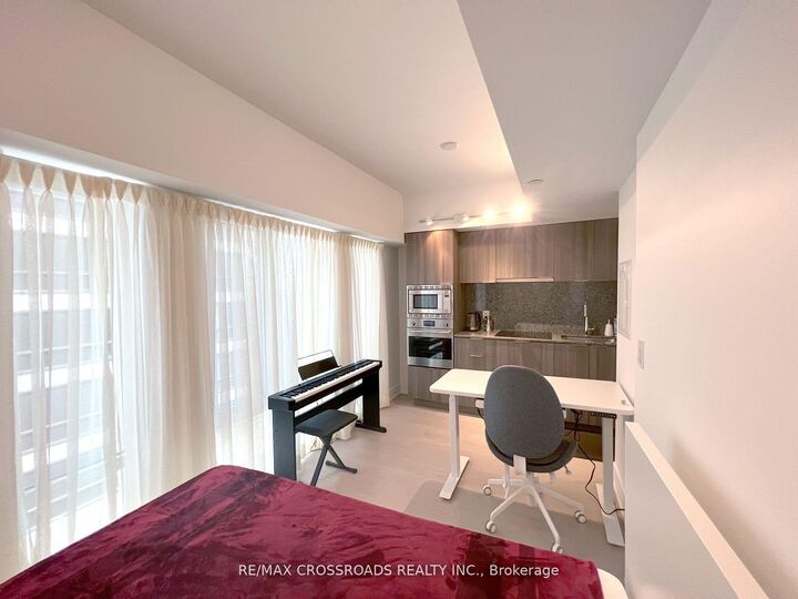 Property Photo:  955 Bay Street 626  ON M5S 0C6 